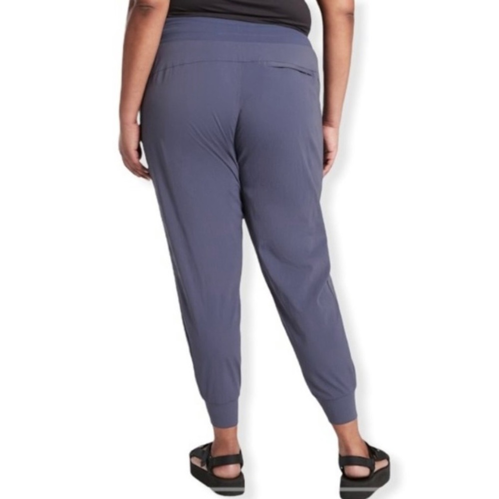 Athleta Trekkie North Jogger Blue Hiking Trail Stretch Pants Ankle Length - Picture 6 of 13